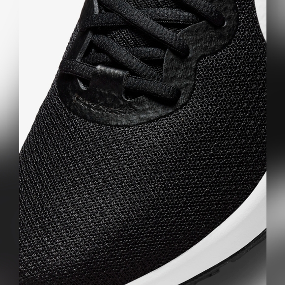 💥SOLD💥Nike Revolution 6NN Women's Black/White  Size 9.5 - Picture 8 of 15